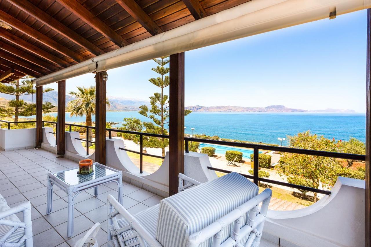 Beachfront Family Villa Katerina With Private Pool, Playground, Bbq & Amazing Sea Views! Petres  Екстер'єр фото